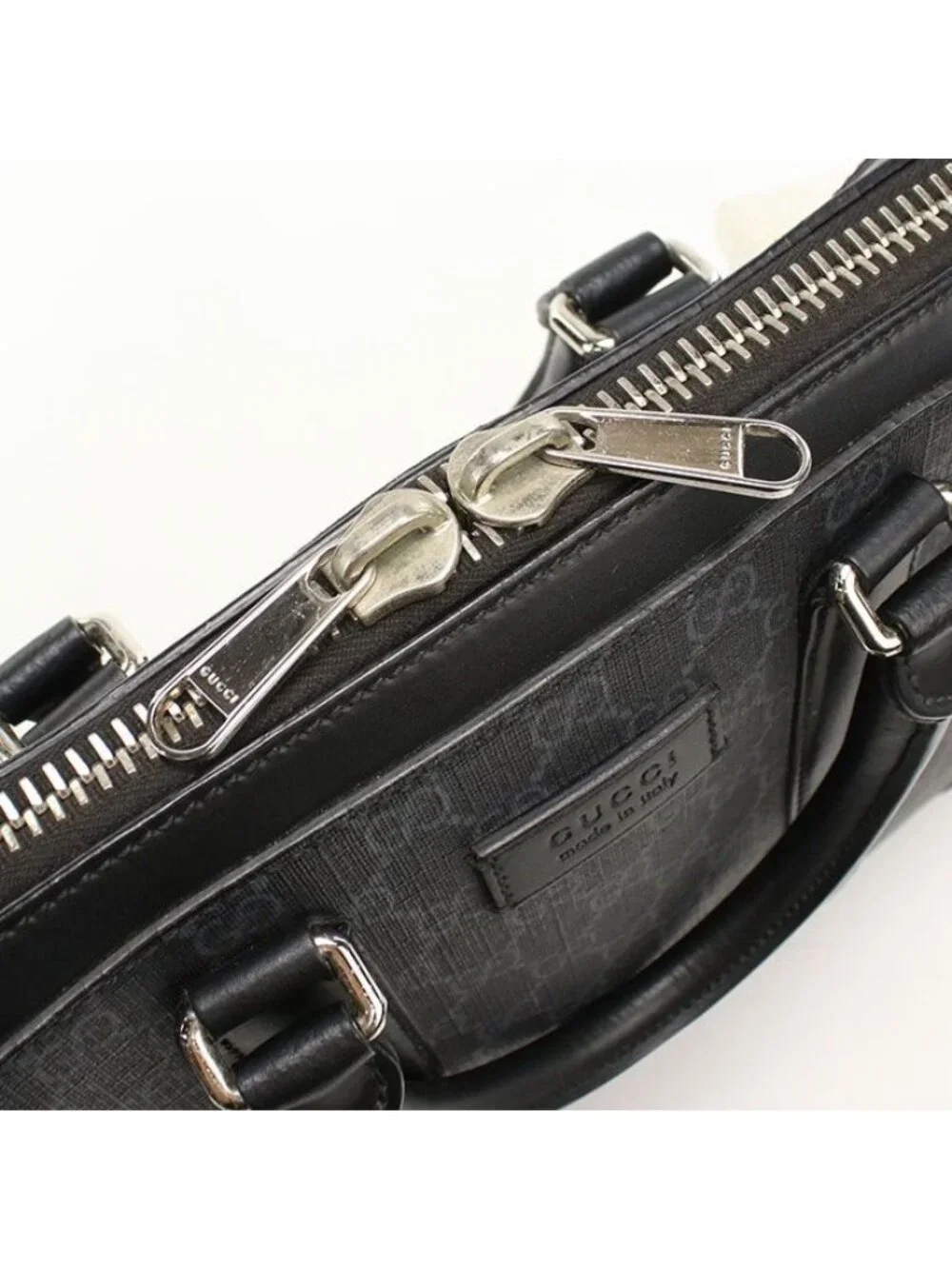 Gucci 2-Way GG Supreme Briefcase